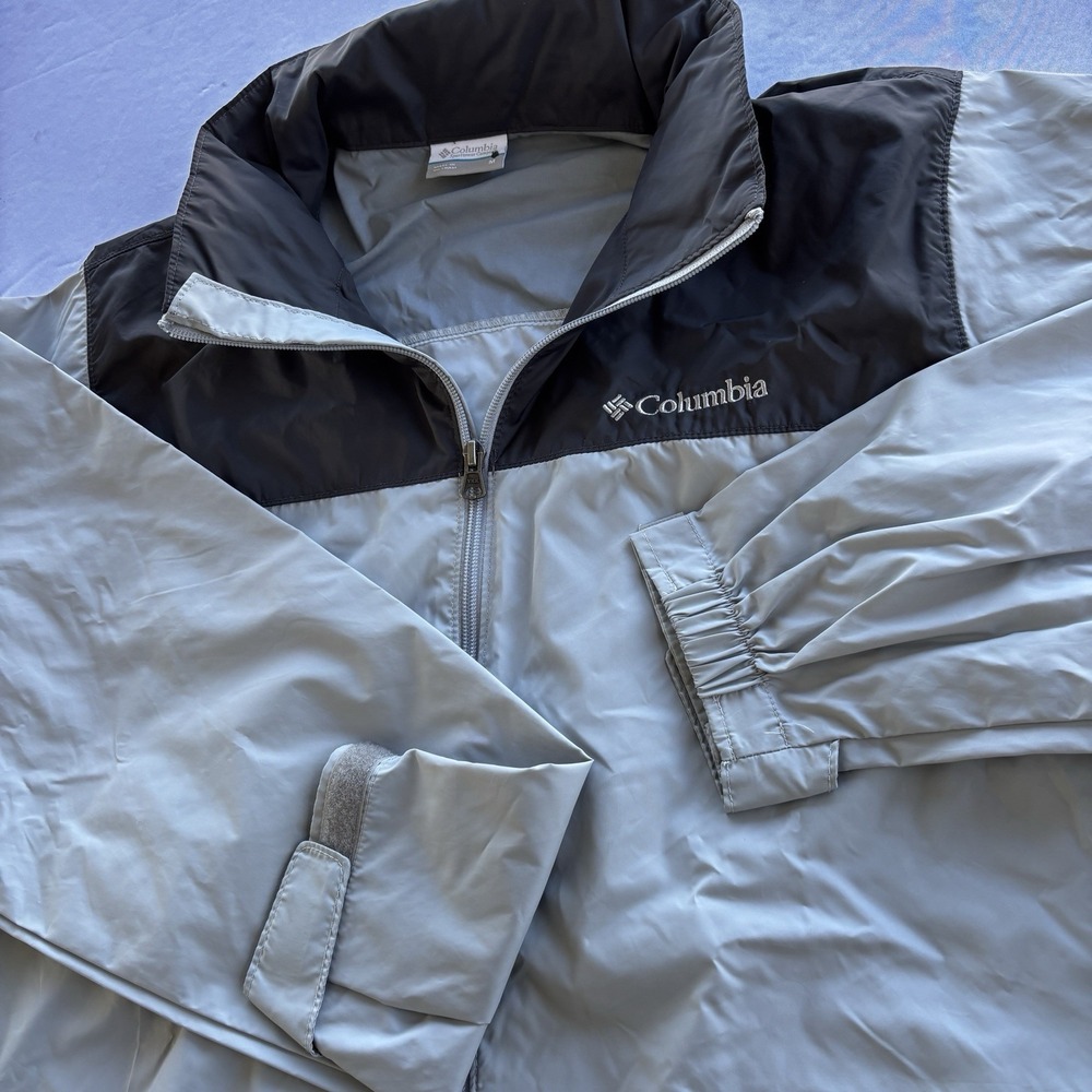 Columbia Packable Windbreaker Jacket Men's M Gray Black Nylon‎ Zip Hood